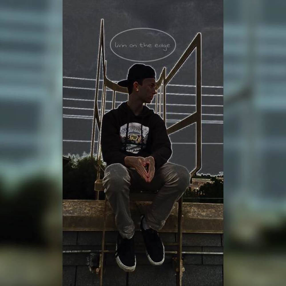 Meet your Posher, Aden